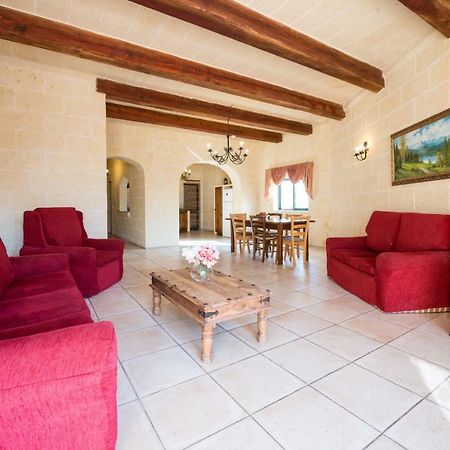 Sunset - Holiday Farmhouse With Large Private Pool In Island Of Gozo Надур Экстерьер фото