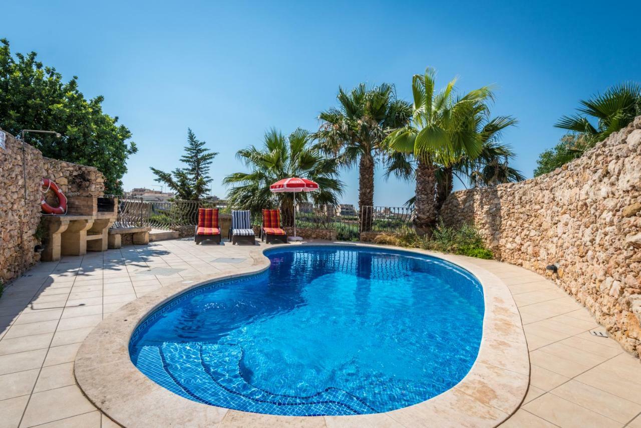 Sunset - Holiday Farmhouse With Large Private Pool In Island Of Gozo Надур Экстерьер фото