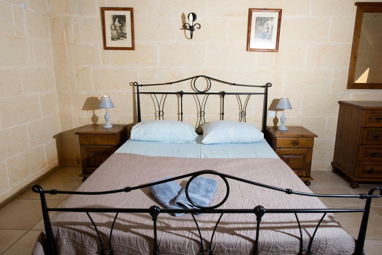 Sunset - Holiday Farmhouse With Large Private Pool In Island Of Gozo Надур Экстерьер фото