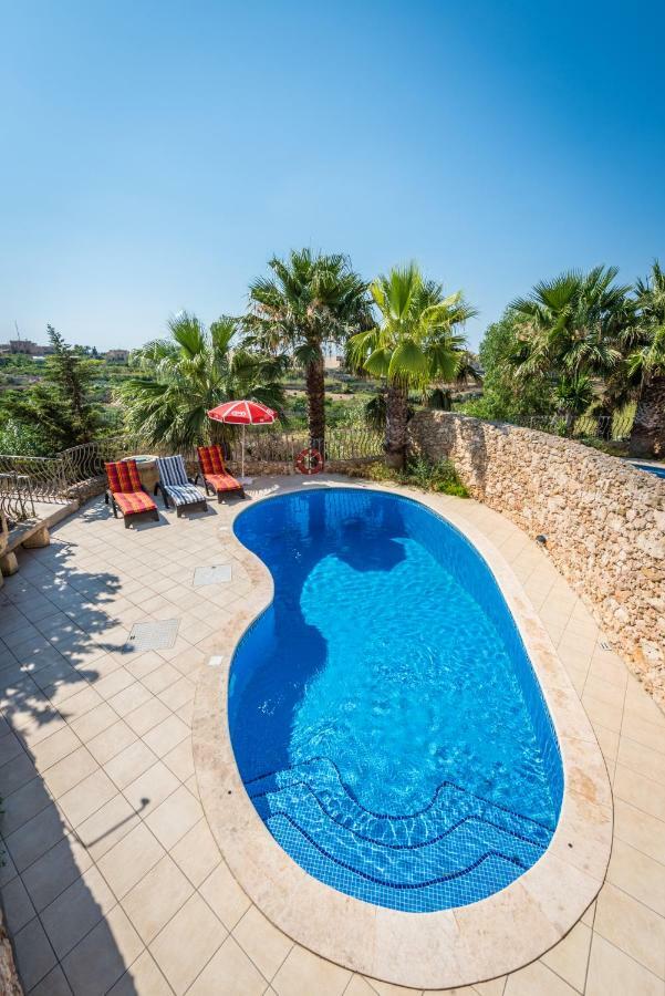 Sunset - Holiday Farmhouse With Large Private Pool In Island Of Gozo Надур Экстерьер фото