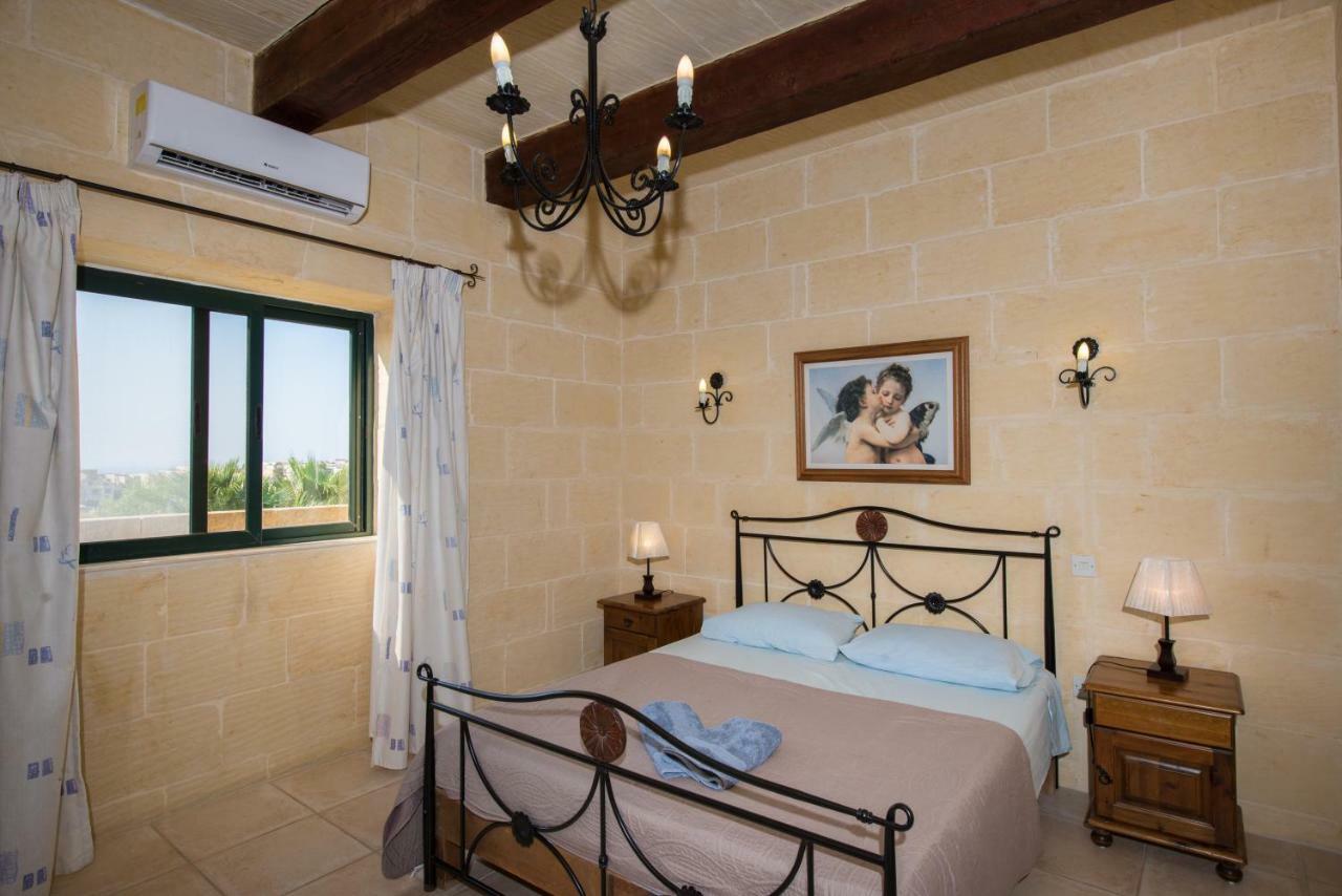 Sunset - Holiday Farmhouse With Large Private Pool In Island Of Gozo Надур Экстерьер фото